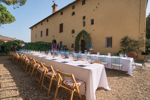 Villa-Corsano-Siena-Toscana-cerimonia-pranzo-giardino-tavola