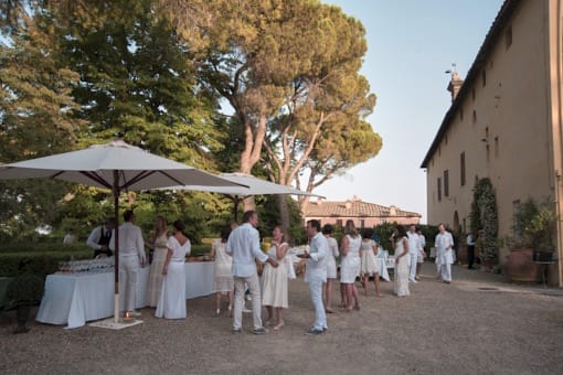 Villa-Corsano-Siena-Toscana-cerimonia-pranzo-giardino-tavola