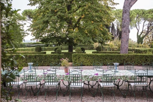 Villa-Corsano-Siena-Toscana-cerimonia-pranzo-giardino-tavola