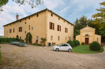 villa-corsano-500-fiat-toscana