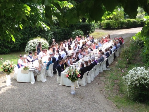 Villa-Corsano-Siena-Toscana-cerimonia-matrimonio-giardino-pranzo